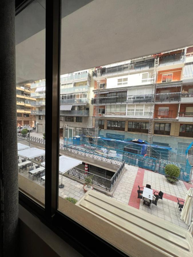 Pension La Parada Αλικάντε Εξωτερικό φωτογραφία